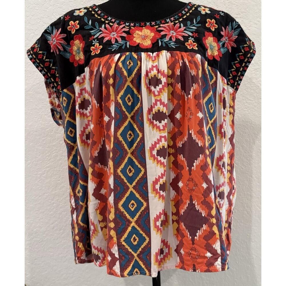 Savanna Jane Southwestern Print Floral Embroidered Blouse Cap Sleeves Size 1X